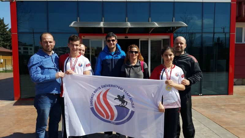 Omü Vakfı Koleji Spor Müsabakalarında Ödüllerle Taçlandı