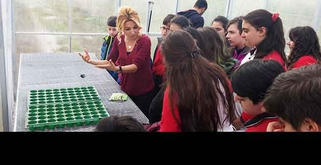 Sebze Çoğaltma Serası’na Gezi