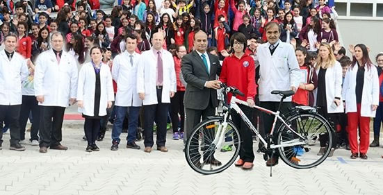 Avrupa Birliği Resim Yarışmasında Gurur Tablosu