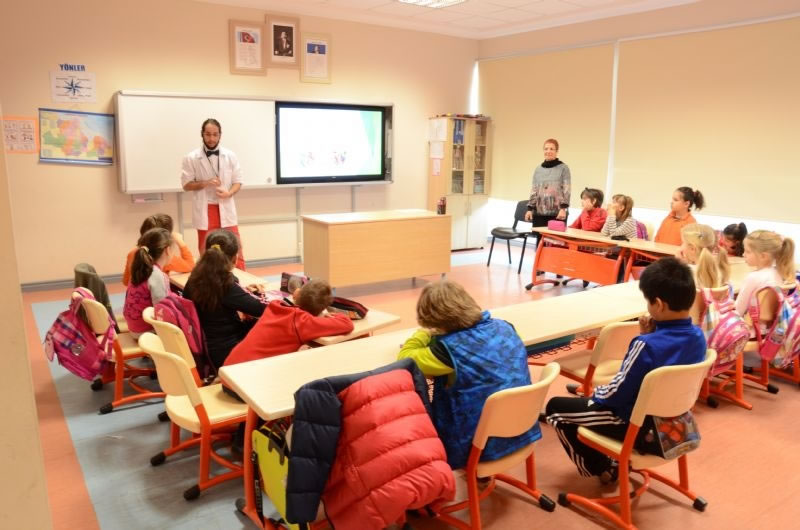 Omü Tıp Fakültesi’den Okulumuz Öğrencilerine Sağlık Dersi