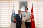 OMÜ Vakfı Koleji Öğrencisi Semih Mert Şensoy, LGS Türkiye Birincisi Oldu